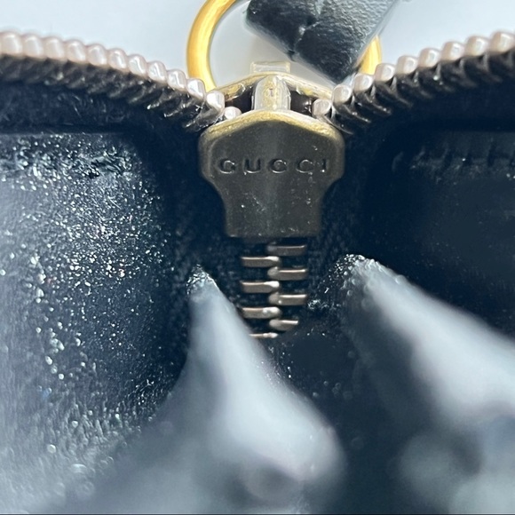 💛SOLD🖤 Gucci Cat Motif Continental Embossed GG Leather Zip Wallet - Picture 8 of 8